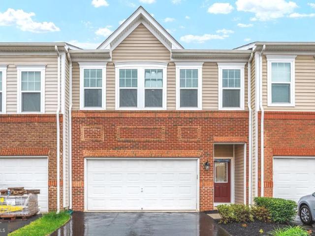 Townhouse for sale in Virginia