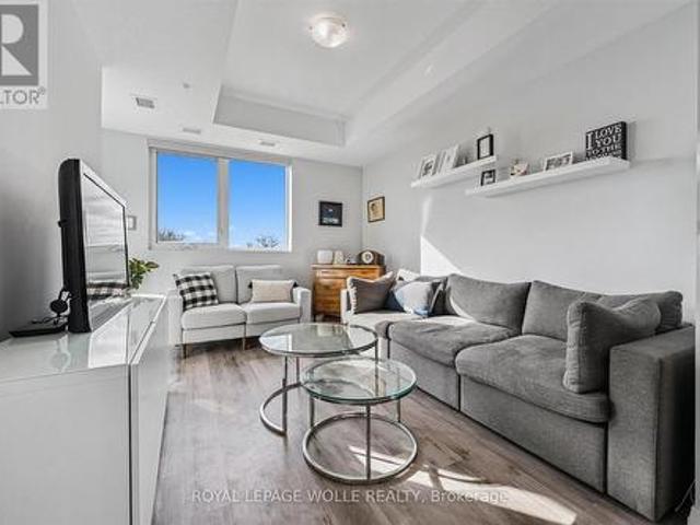 Condo for sale in Kitchener, Ontario