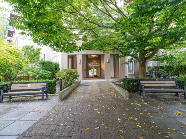 Apartment for sale in Surrey, British Columbia