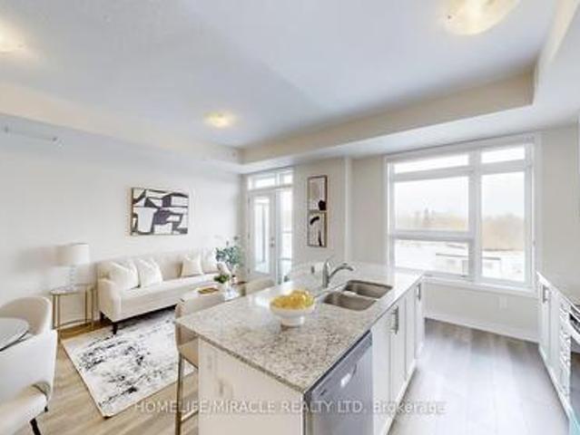 Townhouse for sale in Milton, Ontario