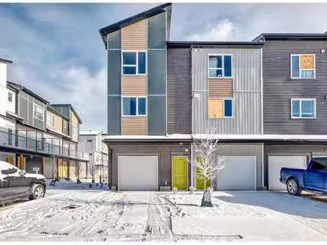 Condo for sale in Northwest, Alberta