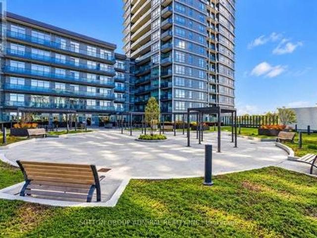 Condo for sale in Vaughan, Golden Horseshoe