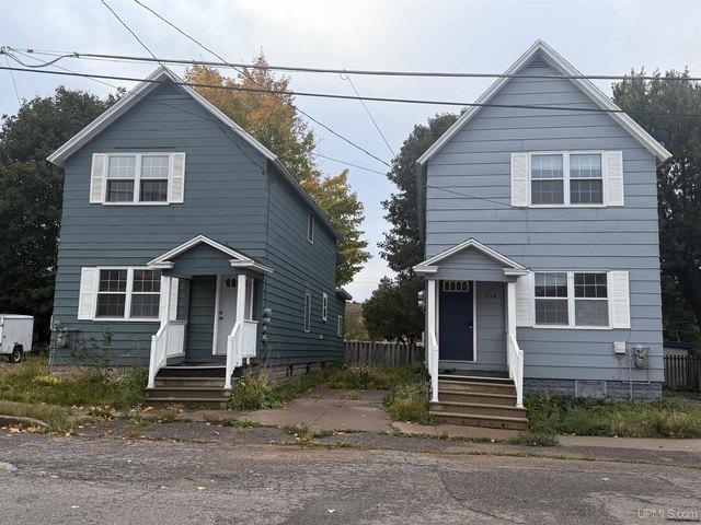 House for sale in Ishpeming, Marquette County
