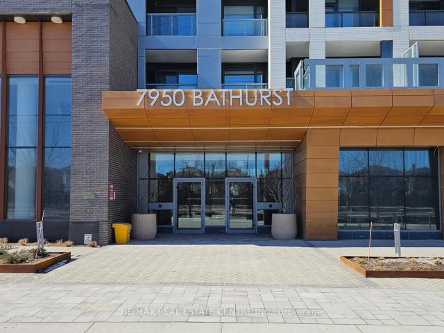 Condo for sale in York, Ontario