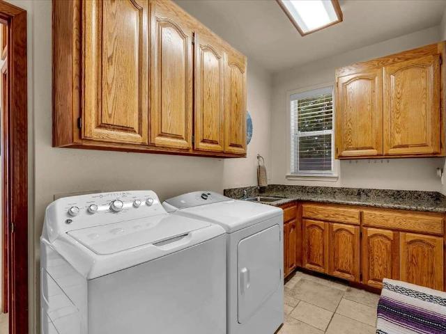 House for sale in Shasta, California