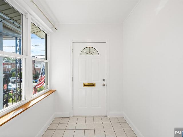 House for sale in Hudson, New Jersey