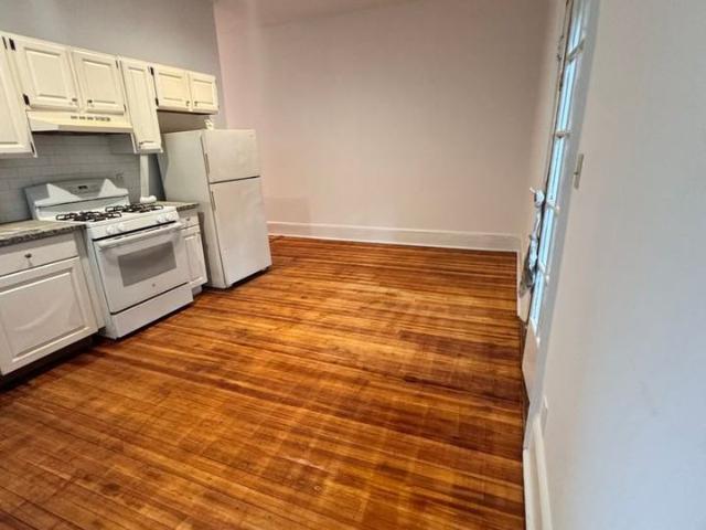 Apartment for rent in Montclair, Essex County