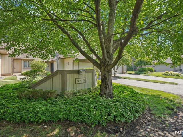 Townhouse for sale in Wyckoff