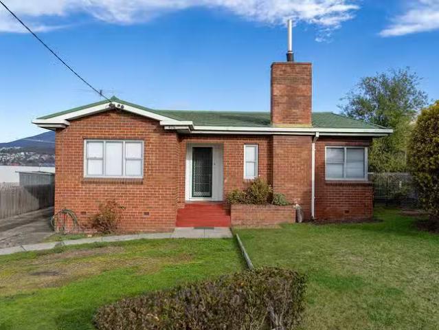 House for rent in Derwent Park