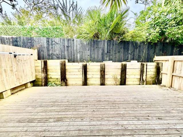 House for rent in Paremoremo, Oroua County