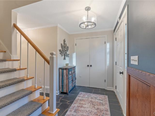 House for sale in Town of Manlius, Onondaga County