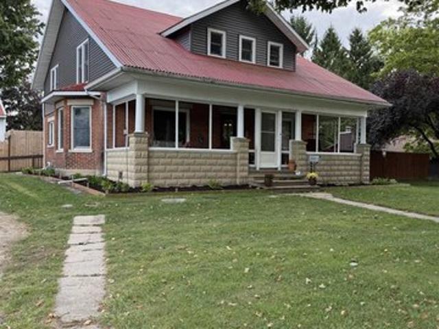 House for sale in Angola, Steuben County