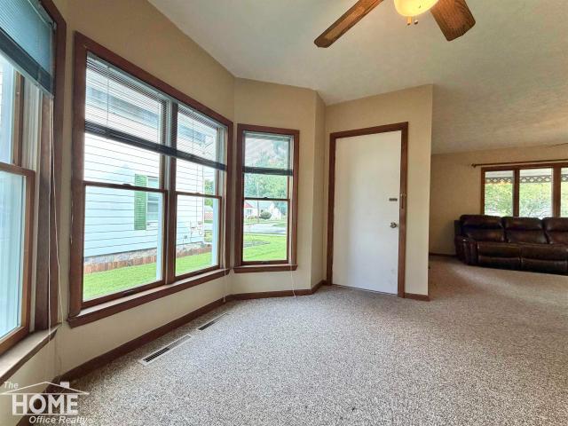 House for sale in Owosso, Shiawassee County