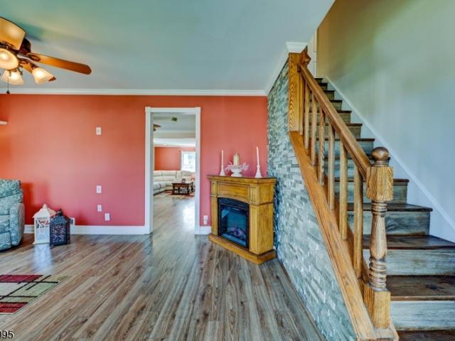 House for sale in Middlesex, New Jersey