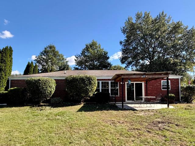 House for sale in De Motte, Jasper County