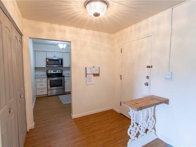 Condo for sale in Oakmont, Pennsylvania