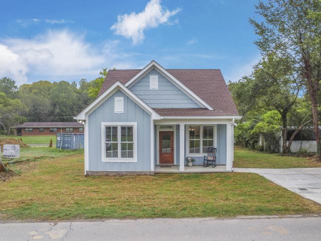 House for sale in Oliver Springs, East Tennessee