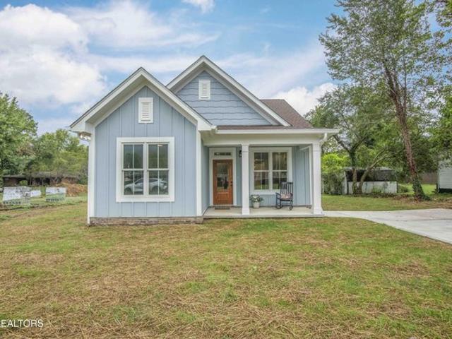House for sale in Oliver Springs, East Tennessee