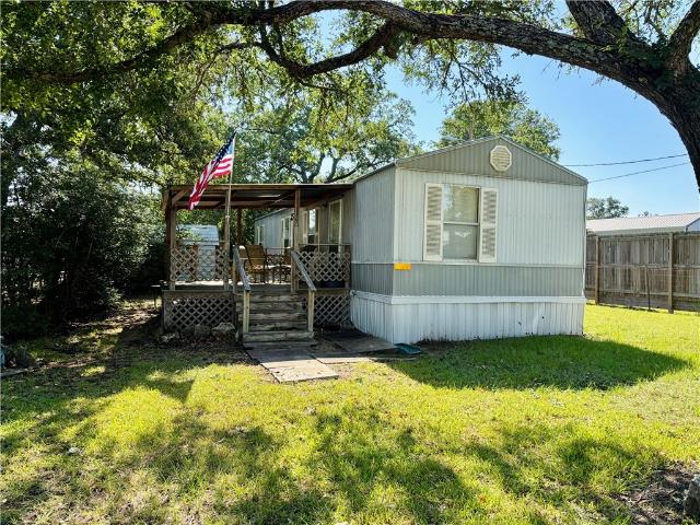 House for sale in Somerville, Texas