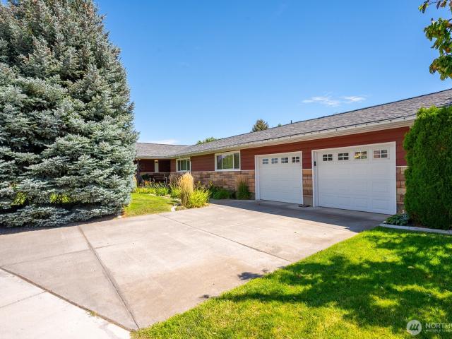 House for sale in Coulee City, Washington
