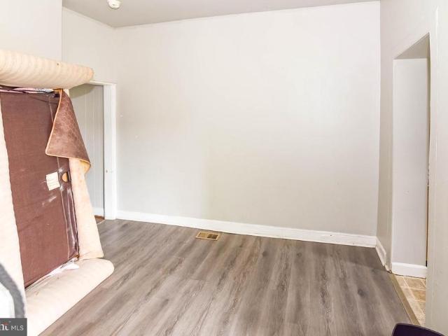House for sale in Gibsonton, Maryland