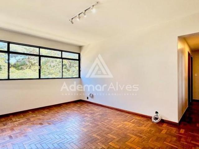 Apartamento venda em Região Geográfica Imediata do Distrito Federal, Região Integrada de Desenvolvimento do Distrito Federal e Entorno