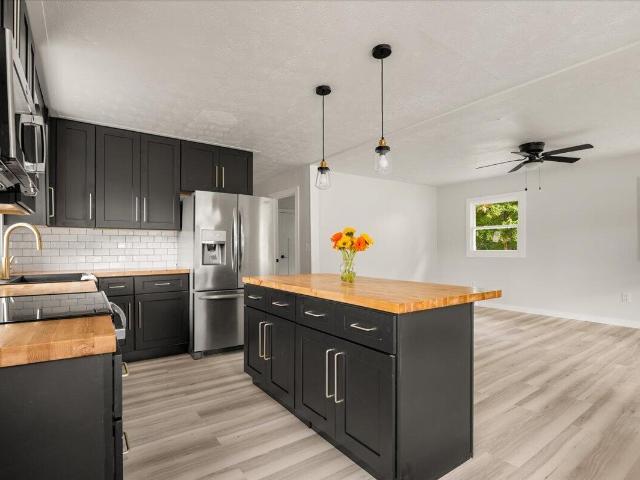 House for sale in Corbin, Whitley County