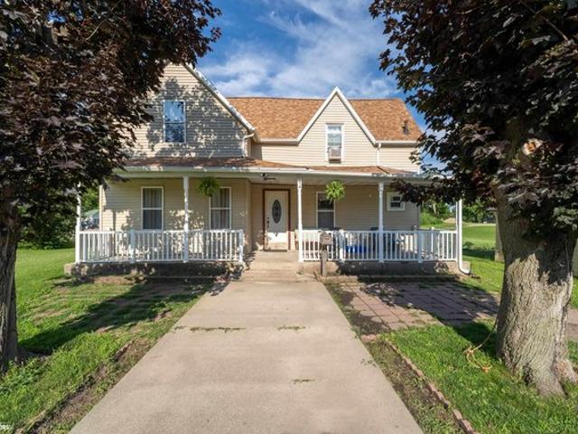 House for sale in Tama, Iowa