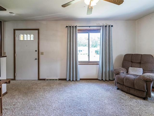 House for sale in Harborcreek, Pennsylvania