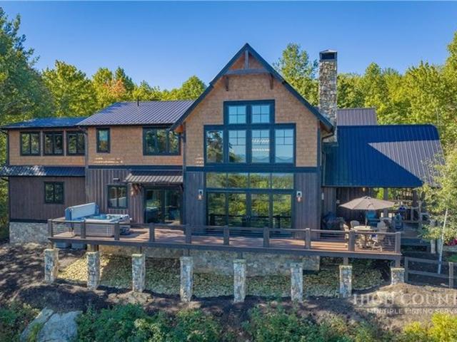 House for sale in Banner Elk, Avery County
