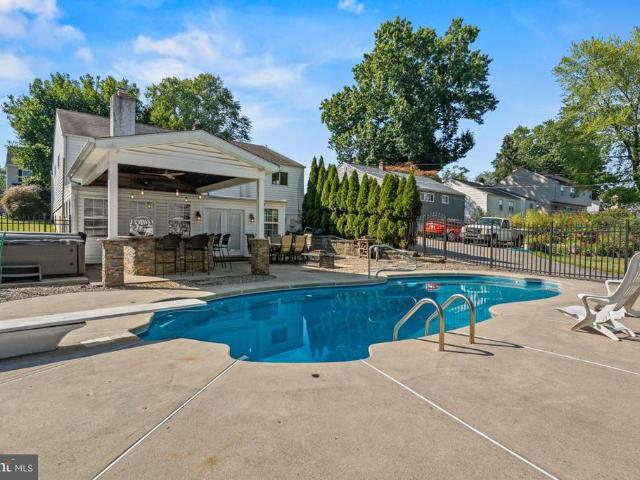 House for sale in Dresher, Pennsylvania