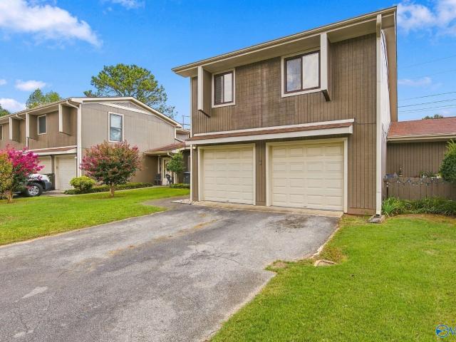 Townhouse for sale in Madison, Alabama