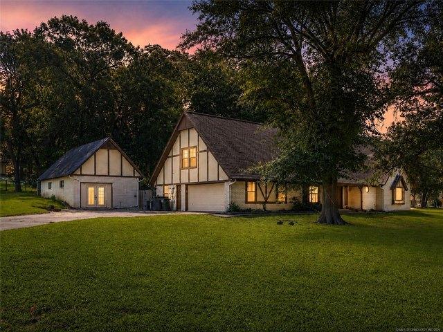 House for sale in Rogers, Oklahoma