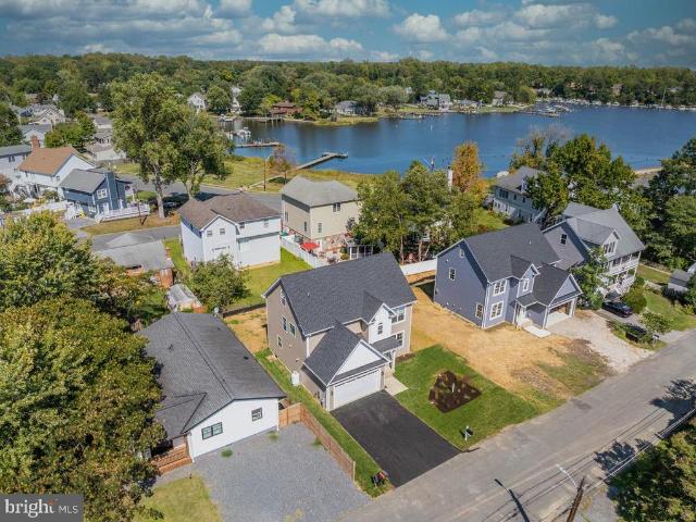 House for sale in Pine Whiff Beach, Edgewater