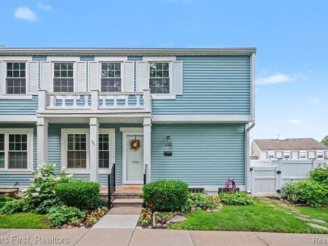 Condo for sale in Novi, Michigan