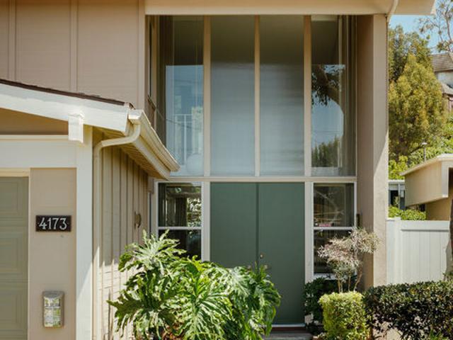 House for sale in Long Beach, California