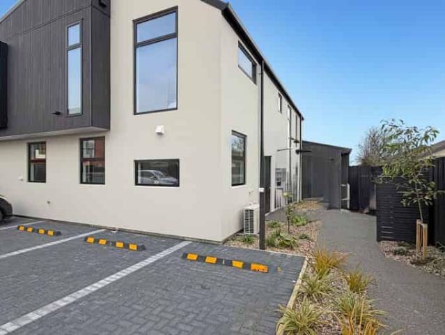 House for rent in Heathcote, Canterbury