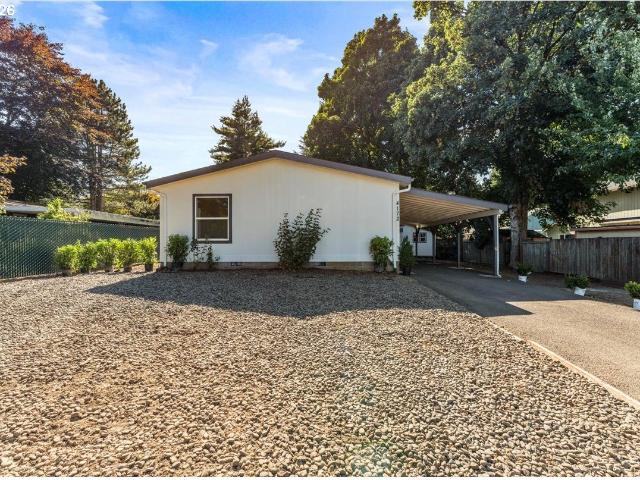 House for sale in Oregonia