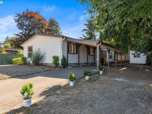 House for sale in Oregonia