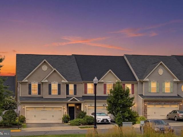 Townhouse for sale in Virginia