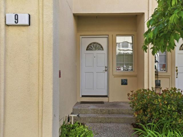 Townhouse for sale in Palo Alto, California