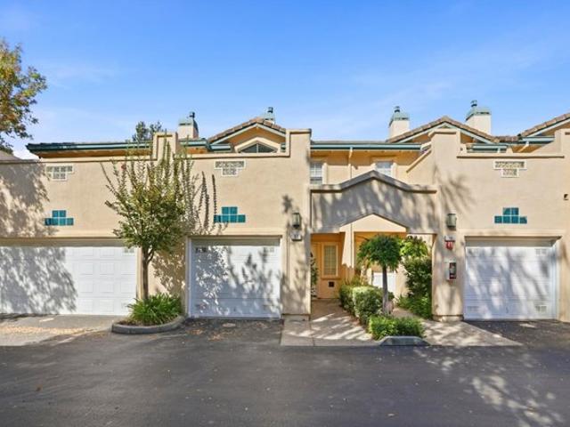Townhouse for sale in Palo Alto, California
