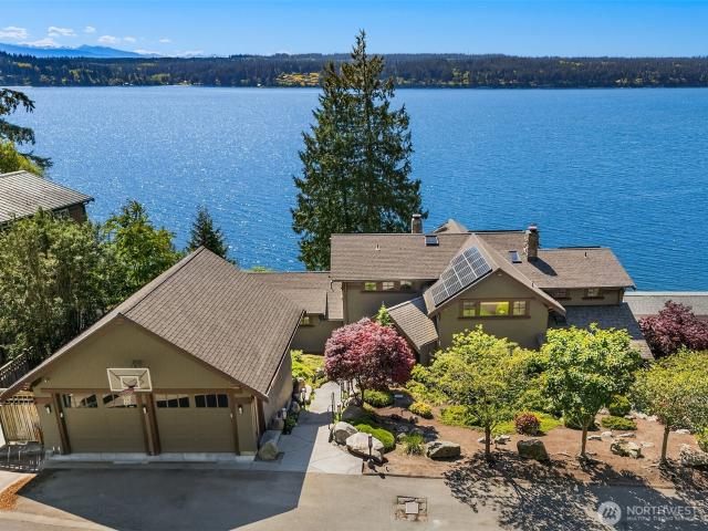 House for sale in Freeland, Washington