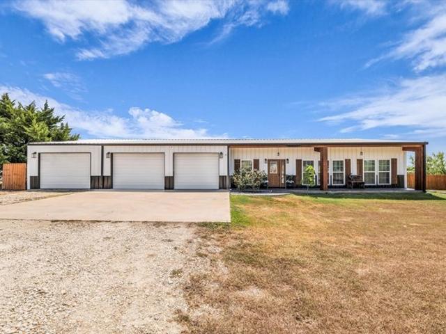 House for sale in Moody, McLennan County