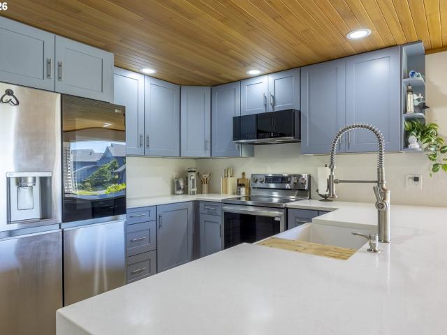 Condo for sale in Oregonia