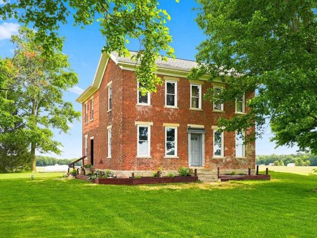 House for sale in Huntington, Indiana