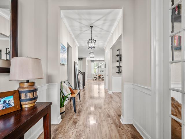 House for sale in Ravenel, South Carolina