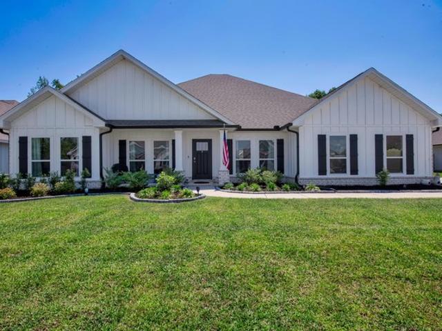 Townhouse for sale in Pace, Florida