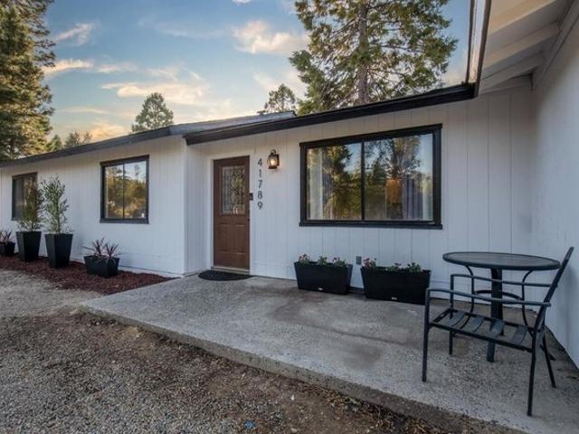 House for sale in Auberry, California