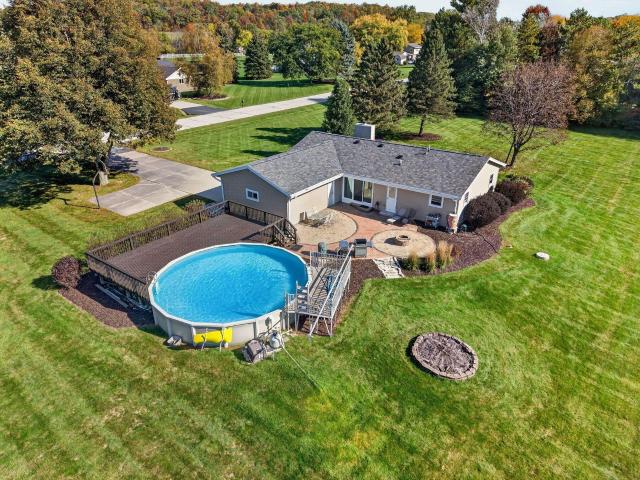 House for sale in Village of Richfield, Washington County